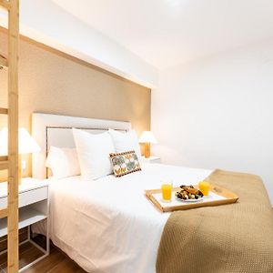 Appartement à 3 Chambres à Coucher