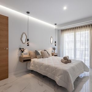Appartement à 3 Chambres à Coucher