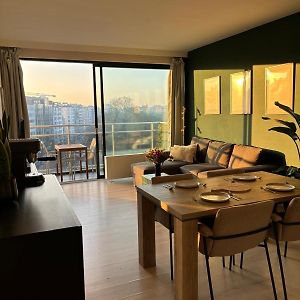 Appartement à 2 Chambres à Coucher