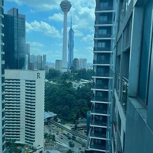 Sp Home At Mercu Summer Suites