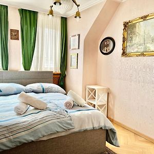 Appartement à 3 Chambres à Coucher