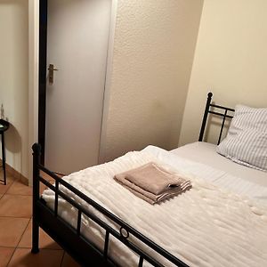 Chambre Budgétée Lit King-Size