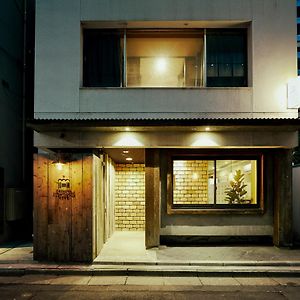 Akasaka Guesthouse Hive