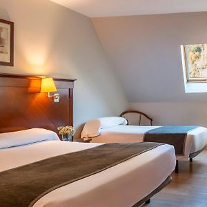 Chambre Triple