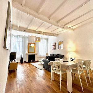 ApartHotel Riviera - Old Town - 5mn Promenade des Anglais et Plage - Grand Appartement 3 pièces AC - Poissonnerie 2