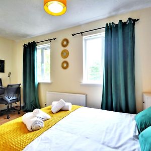 Manchester Townhouse By Bevolve - 4 Bedrooms - Free Parking