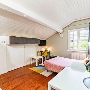 Charmant Studio Cosy Climatise Et Parking Securise A Proximite Du Centre Ville De Lyon