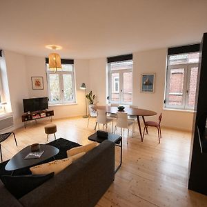 Appartement à 2 Chambres à Coucher