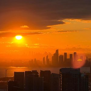 Presidential Suite Heart Of Downtown With Stunning View