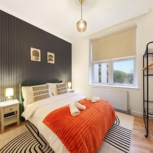 Appartement à 3 Chambres à Coucher