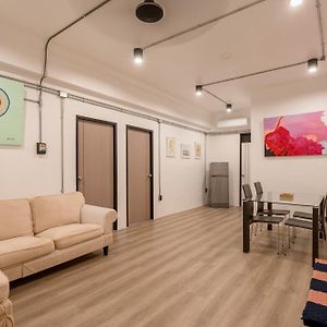Appartement à 2 Chambres à Coucher