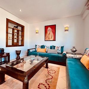 Appartement Supérieur à 3 Chambres à Coucher