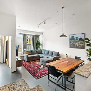 Appartement à 3 Chambres à Coucher