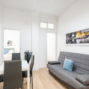 Appartement à 2 Chambres à Coucher