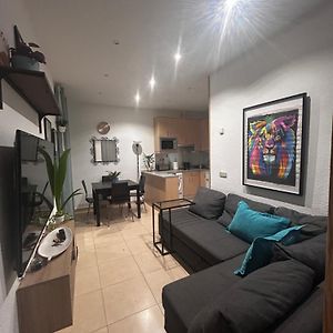 Appartement à 2 Chambres à Coucher