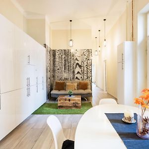 Appartement à 3 Chambres à Coucher