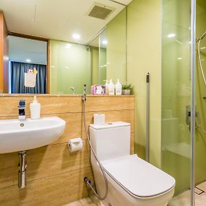 Appartement à 3 Chambres à Coucher
