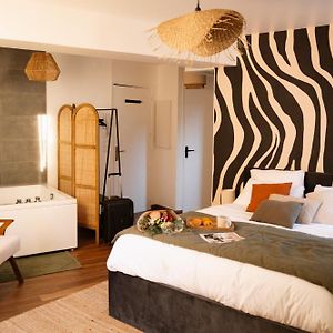 Suite Cara - Logement Atypique Sauna Balneo - Centre Historique