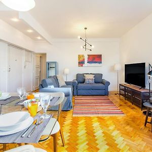 Appartement à 2 Chambres à Coucher
