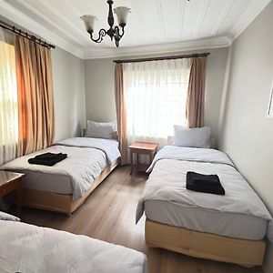 Dimbil Apart