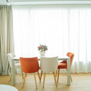 One Mircea Eliade - Luxurious Apartments With Panoramic City And Park View