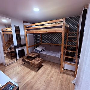 Studio Equipe, Lumineux A Paris