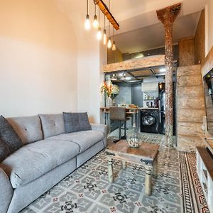 Le Loft - Un Voyage Urbain Au Coeur De La Ville