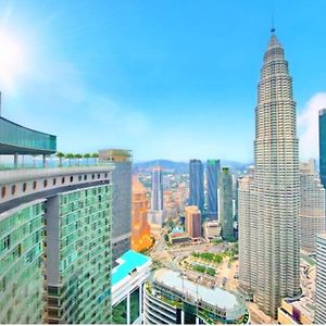 Sky Suites Klcc By Family Suites