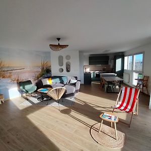 Appartement Spacieux De Standing Calais Plage