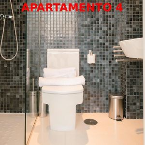 Appartement à 2 Chambres à Coucher