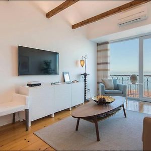 Appartement à 3 Chambres à Coucher