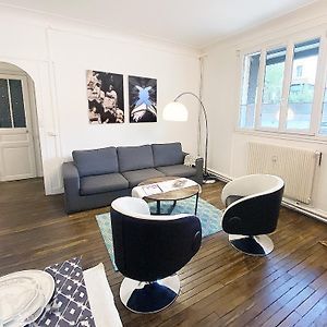 Appartement à 2 Chambres à Coucher