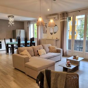 Appartement à 3 Chambres à Coucher