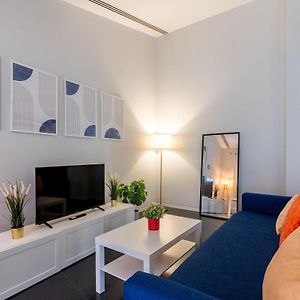 Appartement à 2 Chambres à Coucher