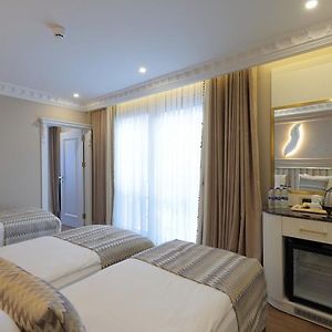 Suite à 2 Chambres à Coucher