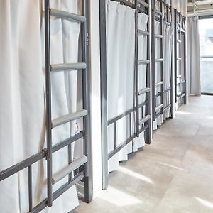Dormitory Room Mixed