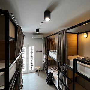 Dormitory Room Mixed
