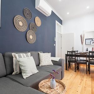 Appartement à 3 Chambres à Coucher