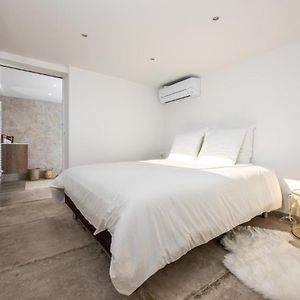 Appartement de Luxe à 1 Chambre à Coucher