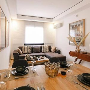 Appartement à 2 Chambres à Coucher