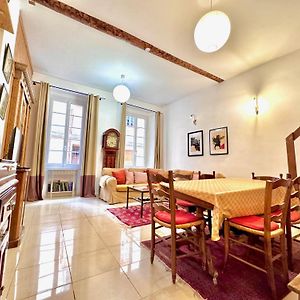 Appartement à 3 Chambres à Coucher