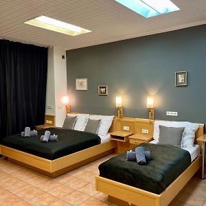 Appartement à 2 Chambres à Coucher
