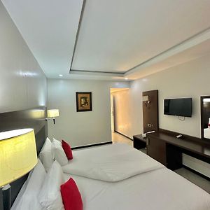Hotel Oscar 1