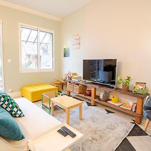 Appartement à 2 Chambres à Coucher
