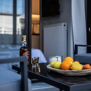 Legas Apartments