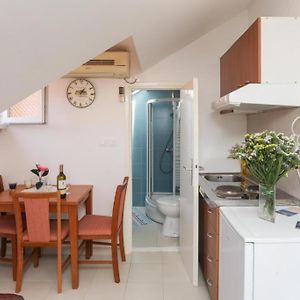 Lana Old Town Center Apartment