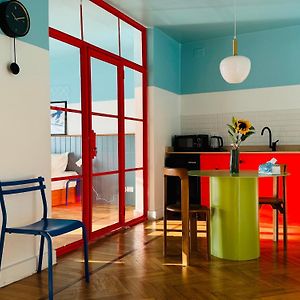 Appartement à 2 Chambres à Coucher