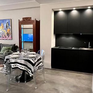 Design District Luxury Apartment