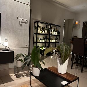 Appartement à 3 Chambres à Coucher