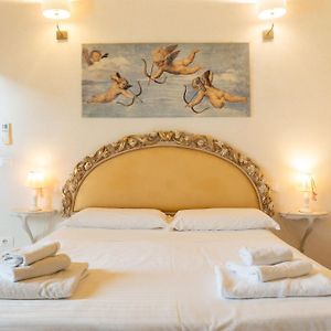 Sant'Ambrogio Apartments - Donatello